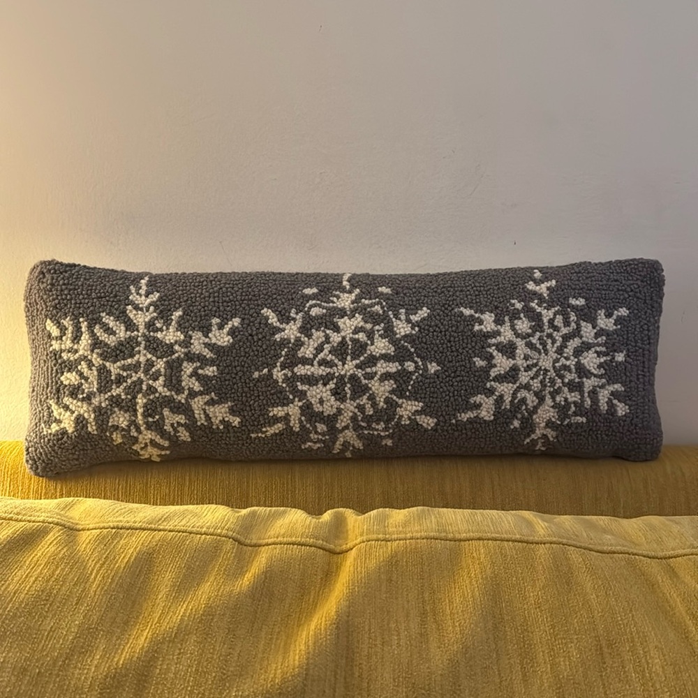 Snowflake Pillow